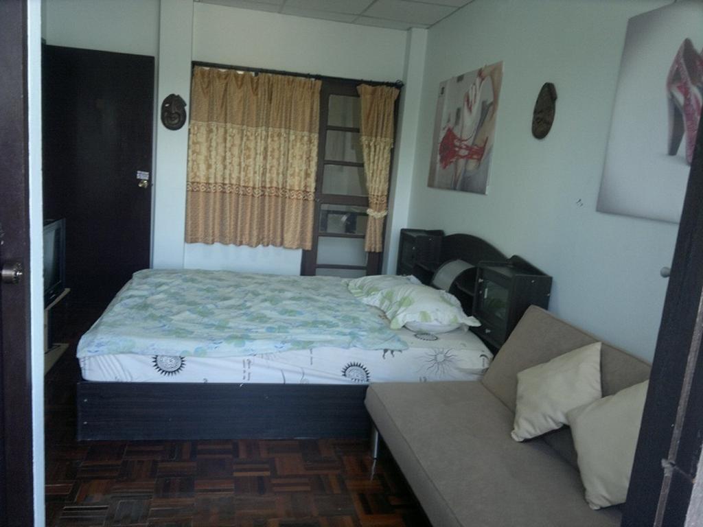 Joe Palace Jomtien Beach Exterior photo